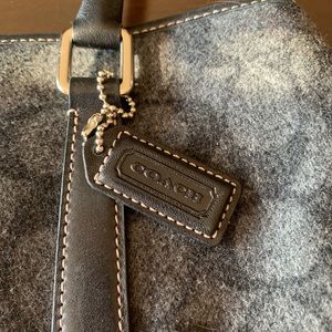 Coach Flannel Signature #F1J-7723